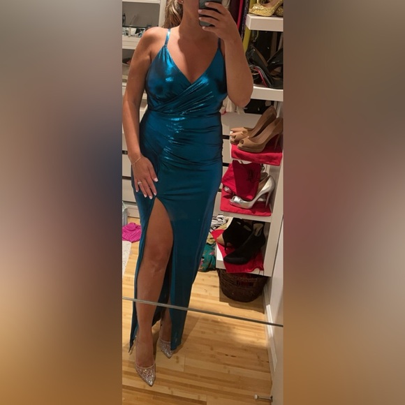 Label Nue- size small blue metallic dress with side slit - Picture 1 of 2